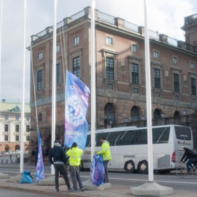 Skeppsbron / Party's over